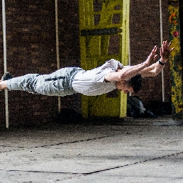 Stunt show Amsterdam  (NL) Luciano: Freerun show