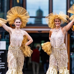 Graceful Stiltwalkers