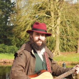 Zanger Westzaan  (NL) McHollander - Celtic Folk Bard