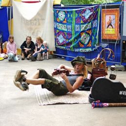 Kindervoorstelling Winterswijk  (NL) Verkleedkist en theatermaker Walt Raaf