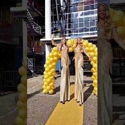 Golden Girls on Stilts