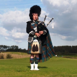 Musician other Leeuwarden  (NL) Bagpipe player Gareth Fraser