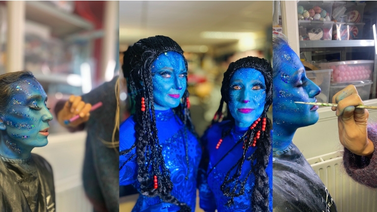 Avatar figure stilt walkers - actors