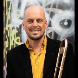 Trombonist Mac de Roode